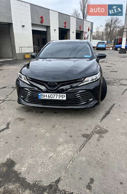 Седан Toyota Camry 2019 в Одесі