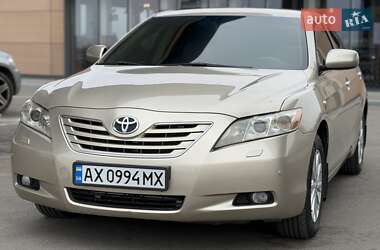 Седан Toyota Camry 2007 в Дніпрі