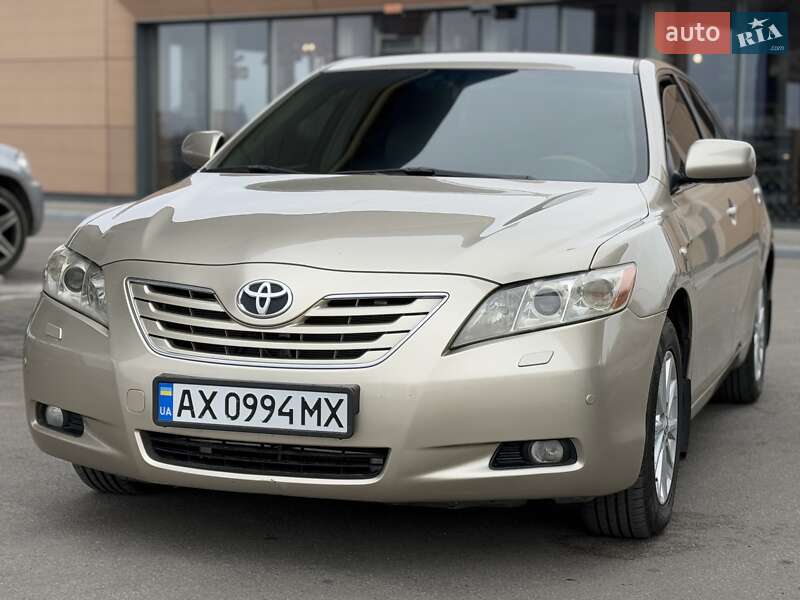 Toyota Camry 2007