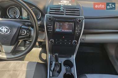 Седан Toyota Camry 2015 в Измаиле