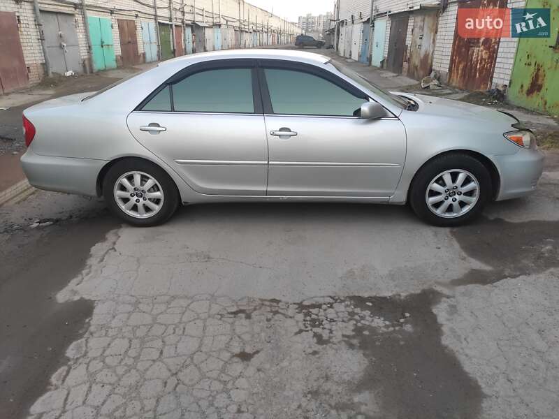 Седан Toyota Camry 2004 в Днепре фото 10 Седан Toyota Camry 2004 в Днепре