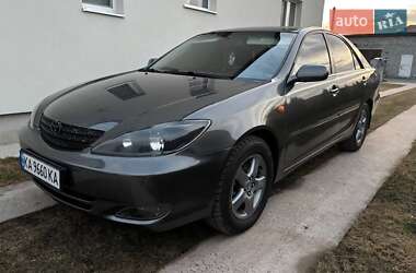 Седан Toyota Camry 2003 в Львові