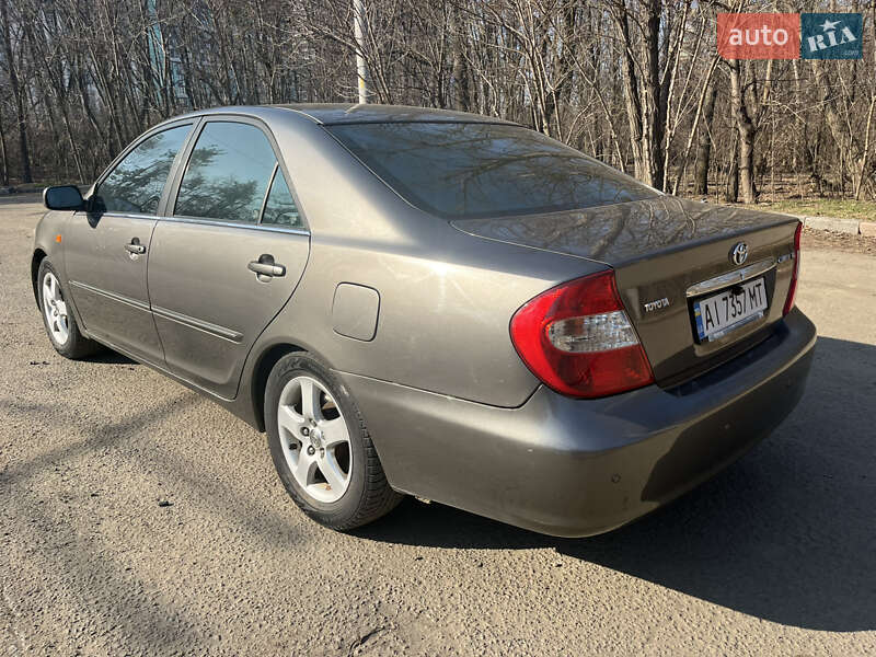 Седан Toyota Camry 2001 в Києві