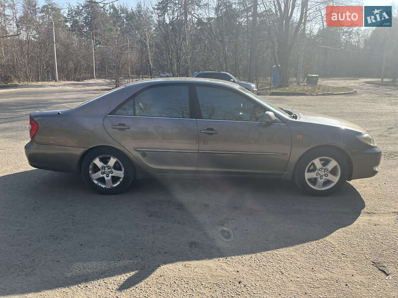 Седан Toyota Camry 2001 в Києві