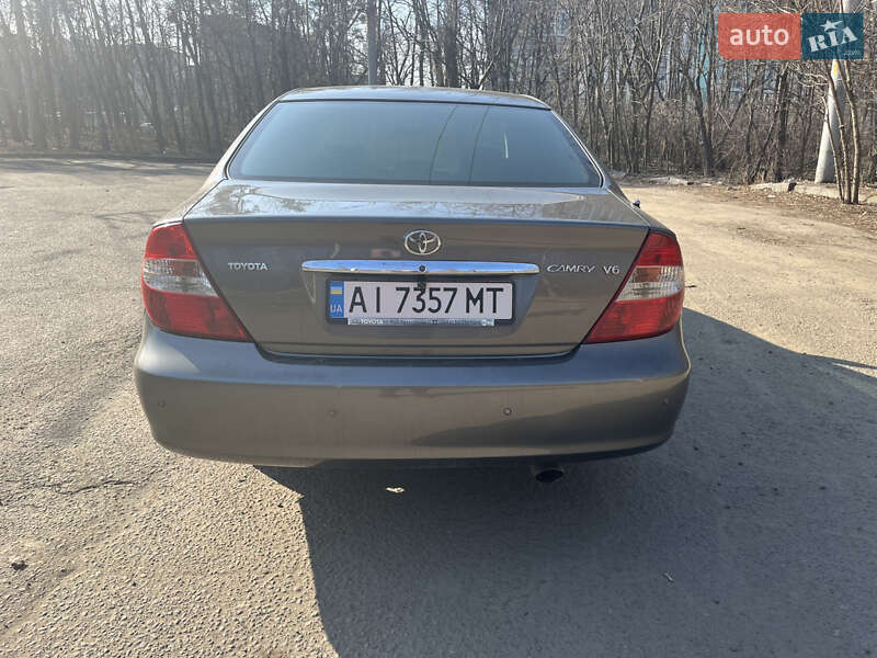 Седан Toyota Camry 2001 в Києві