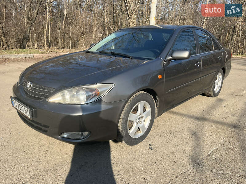 Седан Toyota Camry 2001 в Києві