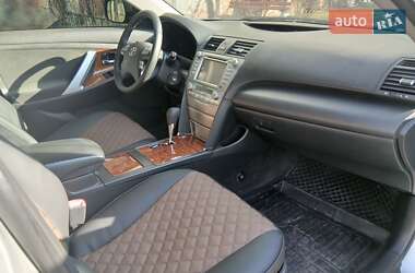 Седан Toyota Camry 2008 в Дніпрі