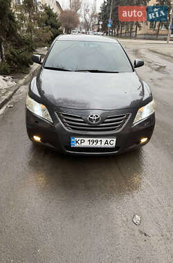 Седан Toyota Camry 2008 в Запорожье