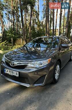 Седан Toyota Camry 2014 в Черкасах