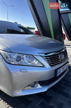 Седан Toyota Camry 2011 в Дніпрі