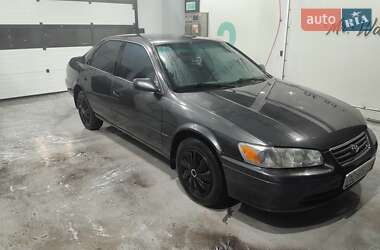 Седан Toyota Camry 2001 в Червонограде