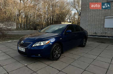 Седан Toyota Camry 2006 в Желтых Водах