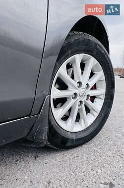 Седан Toyota Camry 2007 в 