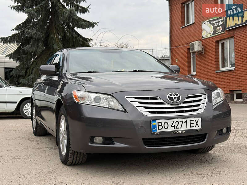 Седан Toyota Camry 2007 в 