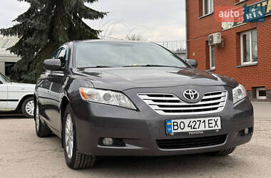 Седан Toyota Camry 2007 в 