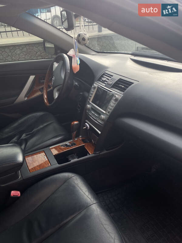 Седан Toyota Camry 2008 в Білій Церкві