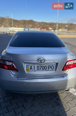 Седан Toyota Camry 2008 в Киеве