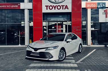 Седан Toyota Camry 2020 в Тернополі