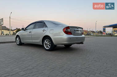 Седан Toyota Camry 2002 в 