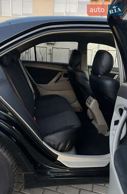 Седан Toyota Camry 2007 в 