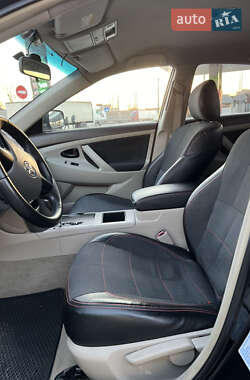 Седан Toyota Camry 2007 в 