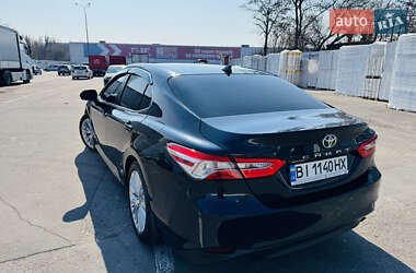 Седан Toyota Camry 2019 в 