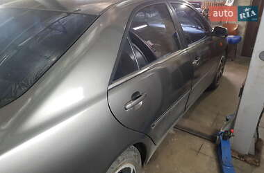 Седан Toyota Camry 2004 в 