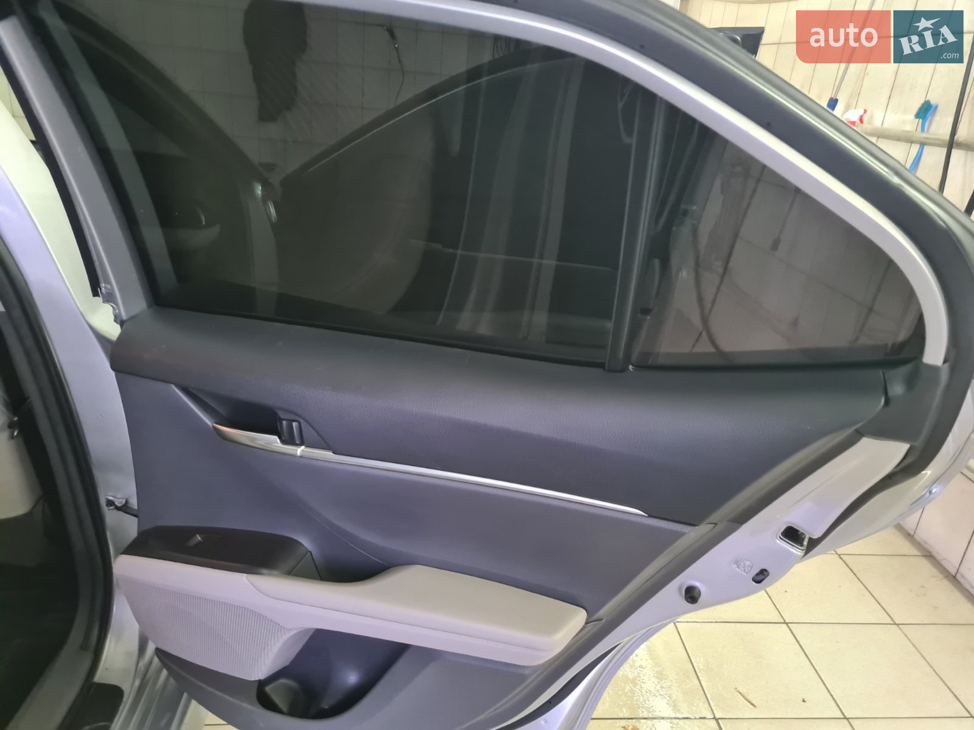 2021 Toyota Camry - мініатюра 18