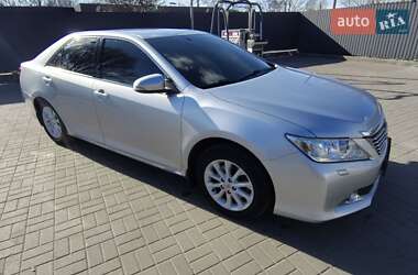 Седан Toyota Camry 2015 в 