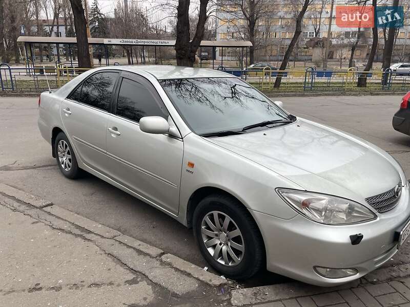 Toyota Camry 2003
