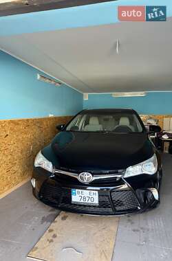 Седан Toyota Camry 2016 в Миколаєві