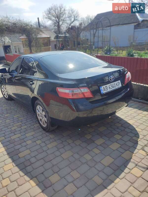 Седан Toyota Camry 2008 в Житомирі