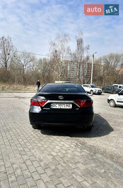 Седан Toyota Camry 2017 в 
