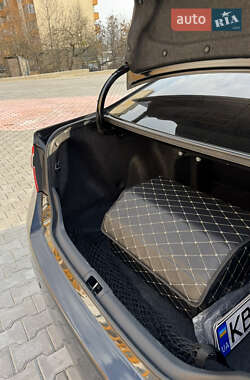 Седан Toyota Camry 2013 в 