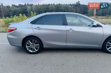 Седан Toyota Camry 2014 в 