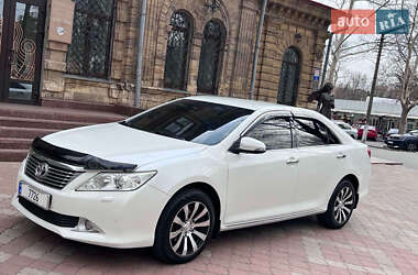 Седан Toyota Camry 2012 в Миколаєві