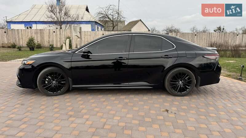 Седан Toyota Camry 2022 в Белой Церкви