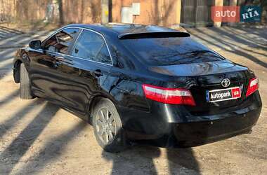 Седан Toyota Camry 2006 в 