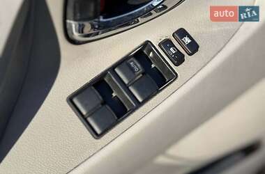 Седан Toyota Camry 2006 в 