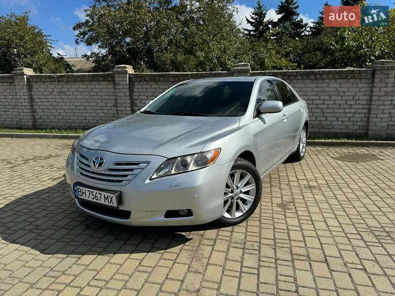 Седан Toyota Camry 2007 в 