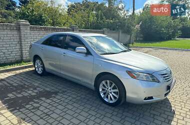 Седан Toyota Camry 2007 в 