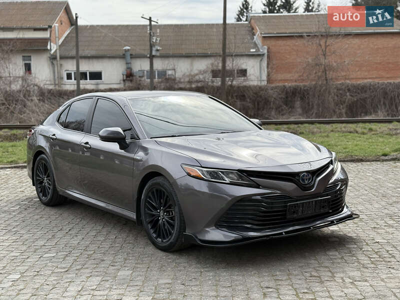 Седан Toyota Camry 2018 в Вінниці