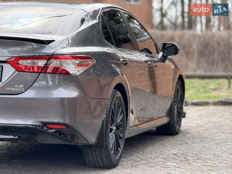 Седан Toyota Camry 2018 в Вінниці