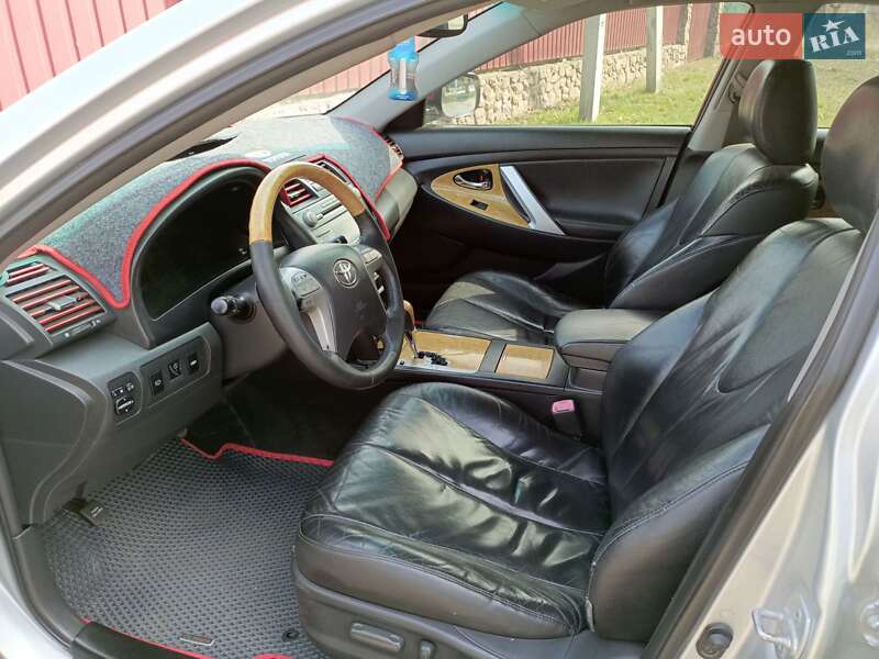 Седан Toyota Camry 2007 в Малій Висці