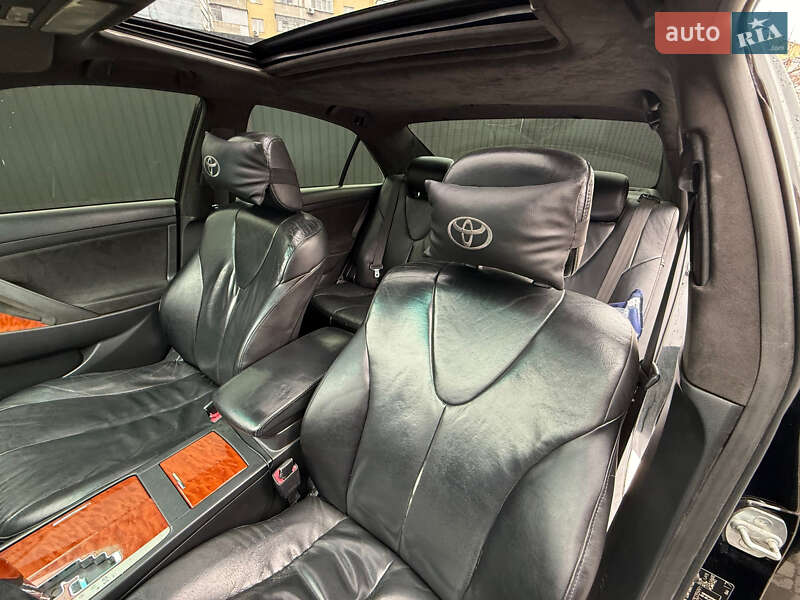 Седан Toyota Camry 2008 в Дніпрі