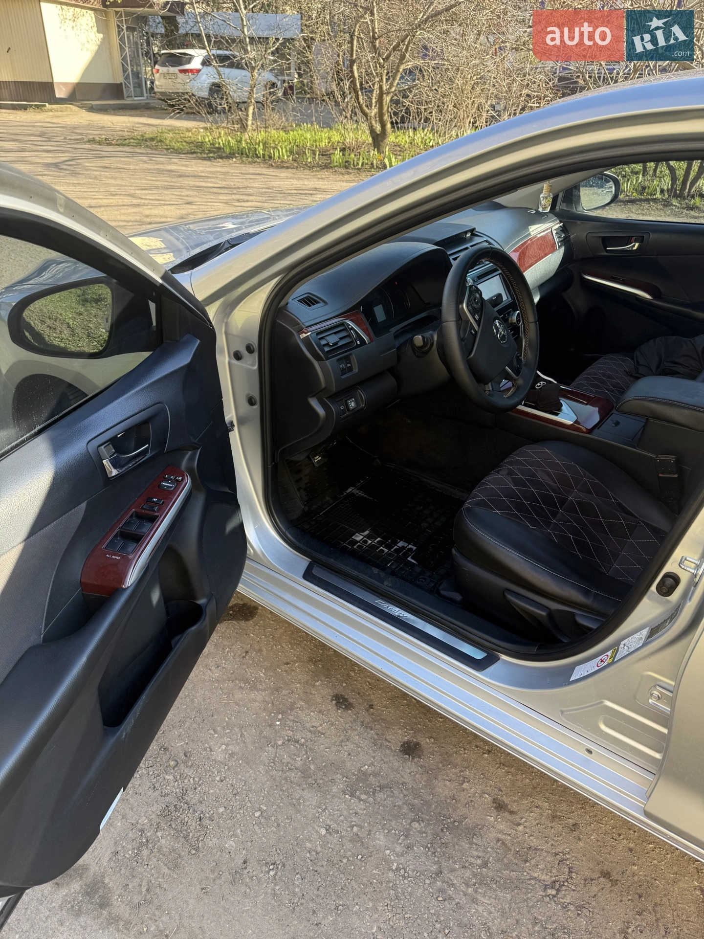 2011 Toyota Camry - мініатюра 17