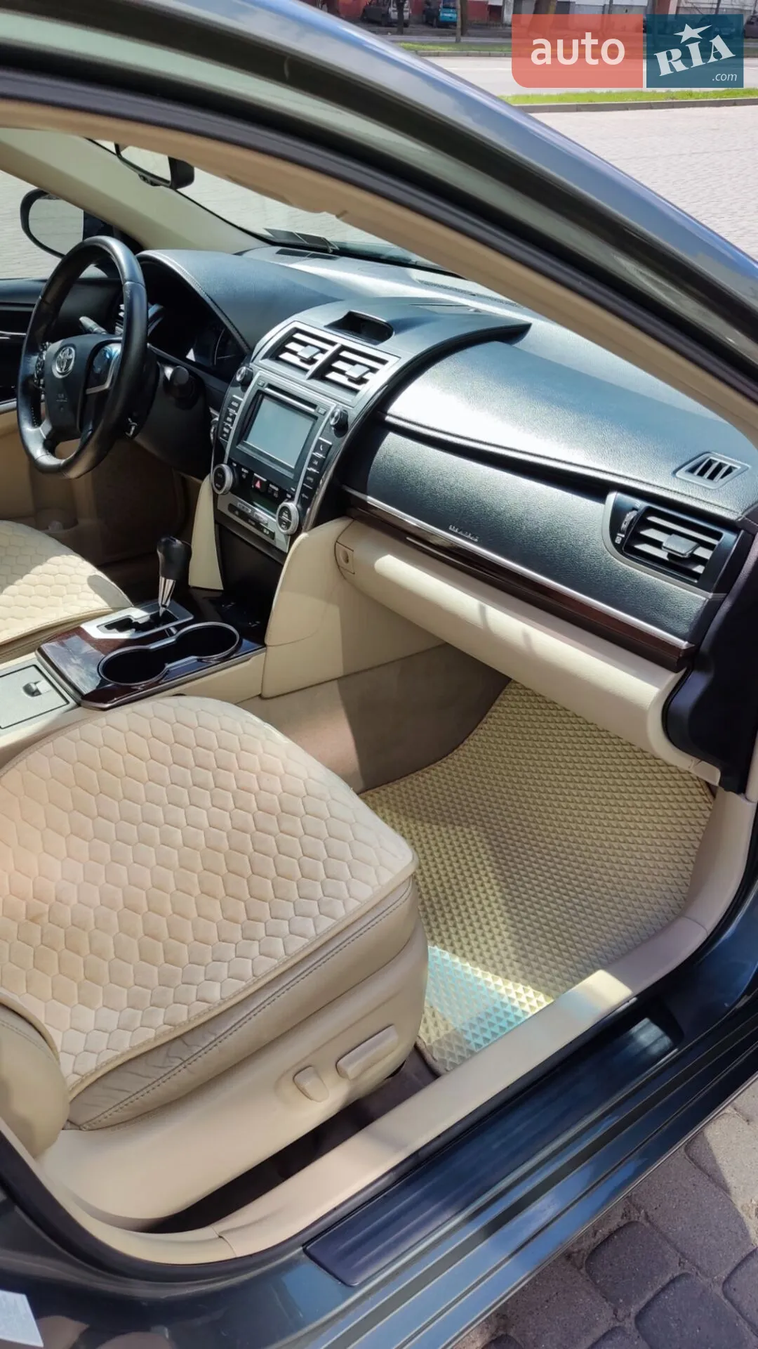 2013 Toyota Camry - мініатюра 9