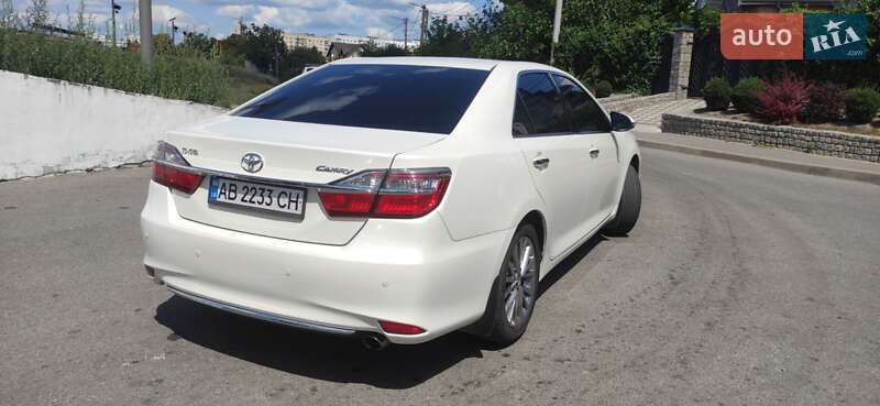 Седан Toyota Camry 2017 в Вінниці