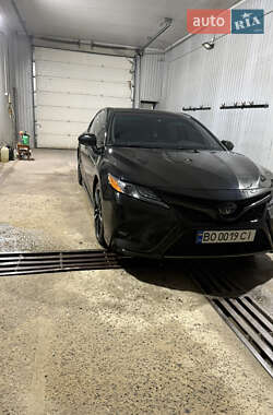Седан Toyota Camry 2020 в 
