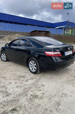 Седан Toyota Camry 2009 в Сумах